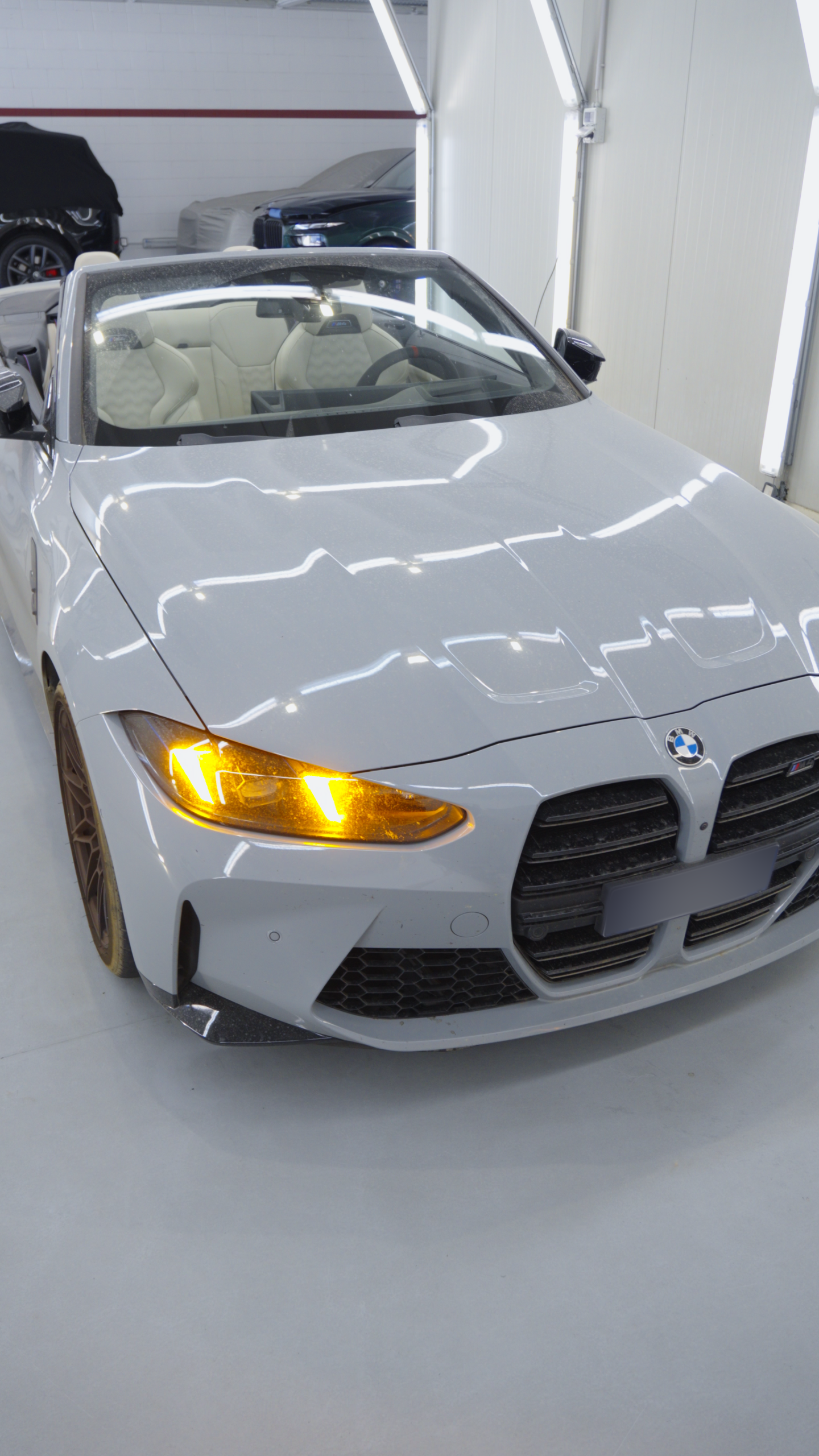 BMW M4 – prima della pulizia