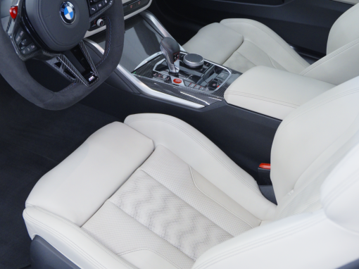 BMW M4 – Pulizia profonda degli interni
